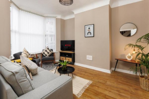 Talton House - Air Host & Stay - Free Parking